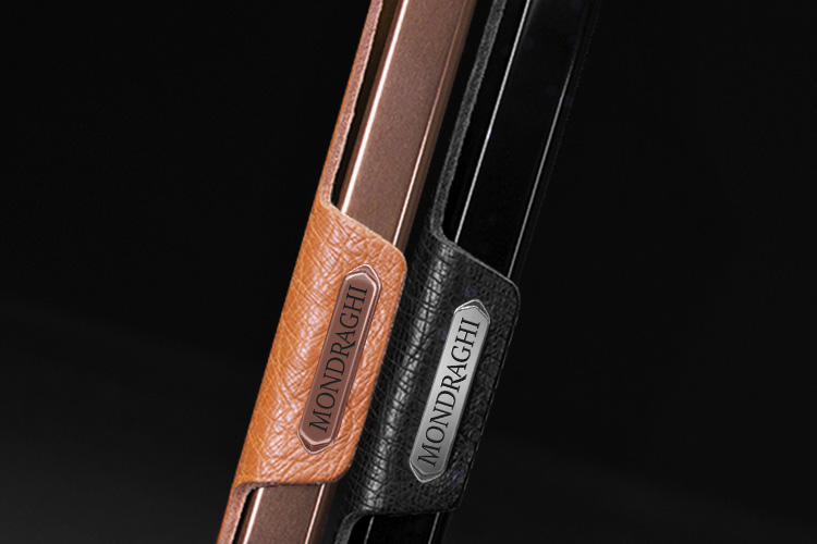 Black or Bronze Case